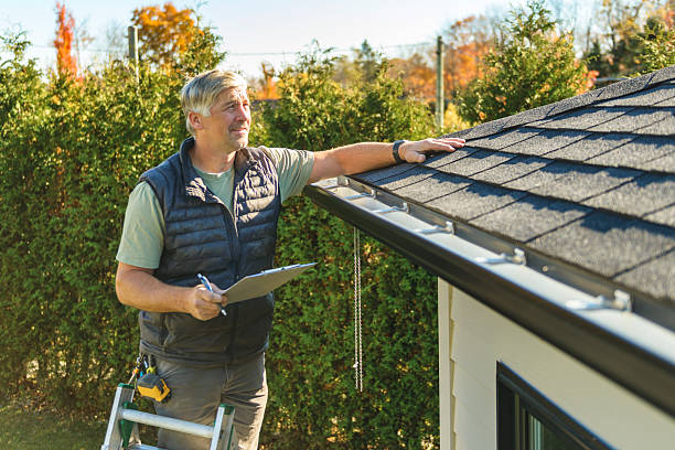 Professional Roof Replacement technician working in Hildebran, NC